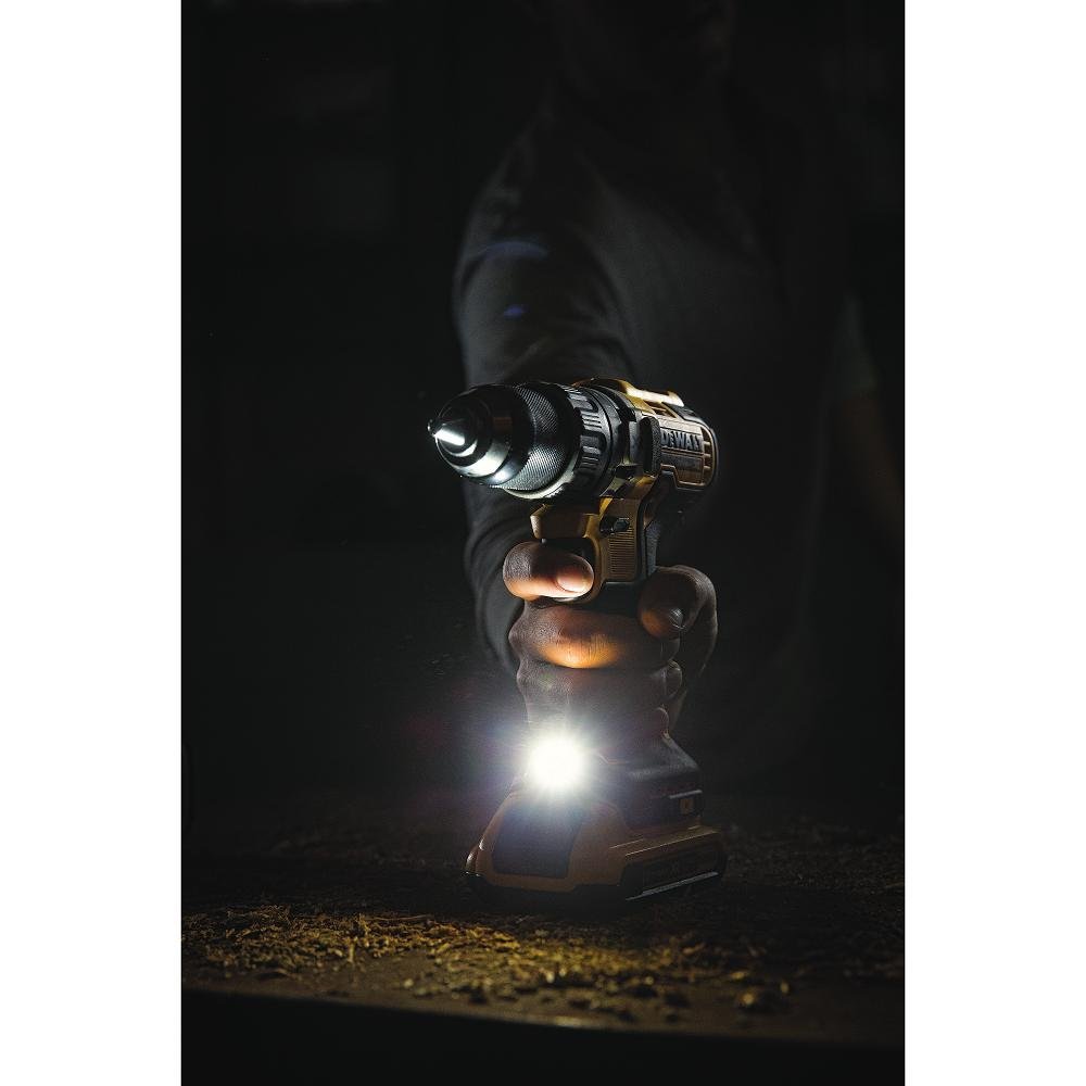 Bezuhlíková aku příklepová vrtačka DeWalt  DCD796 E1T