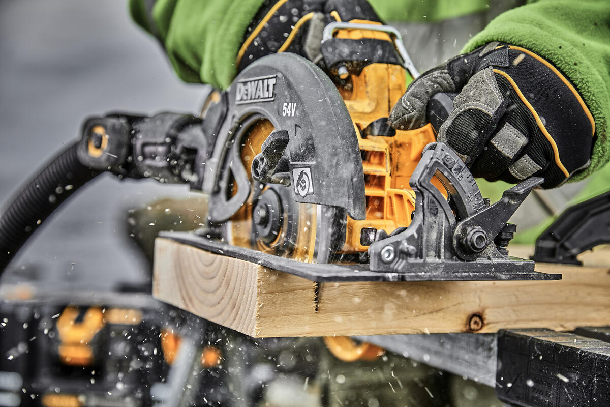 Aku pila FLEXVOLT 54V Dewalt DCS578 T2