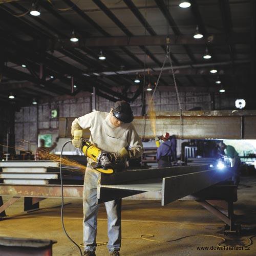 Úhlová bruska DeWalt DWE4597- 180 mm