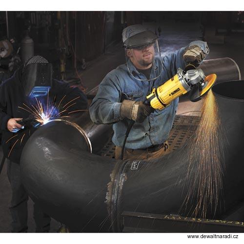 Úhlová bruska DeWalt DWE4557- 180 mm