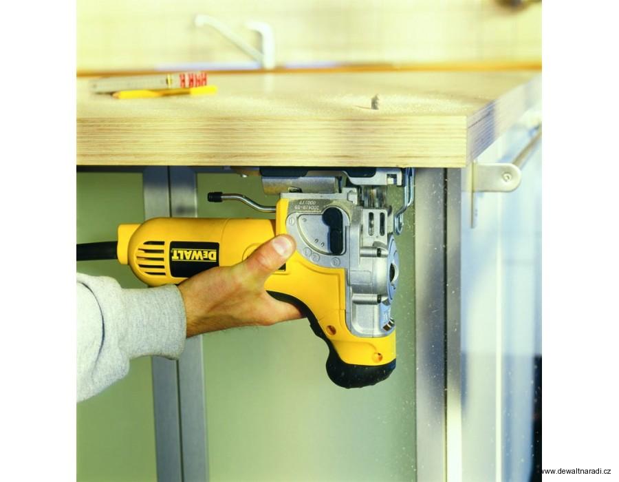Přímočará pila DeWalt DW333 K