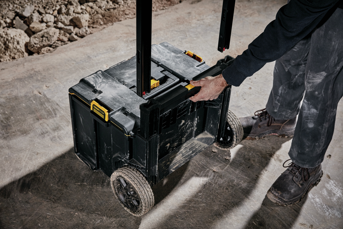 Dewalt kufr na nářadí s kolečky 2.0 DS450