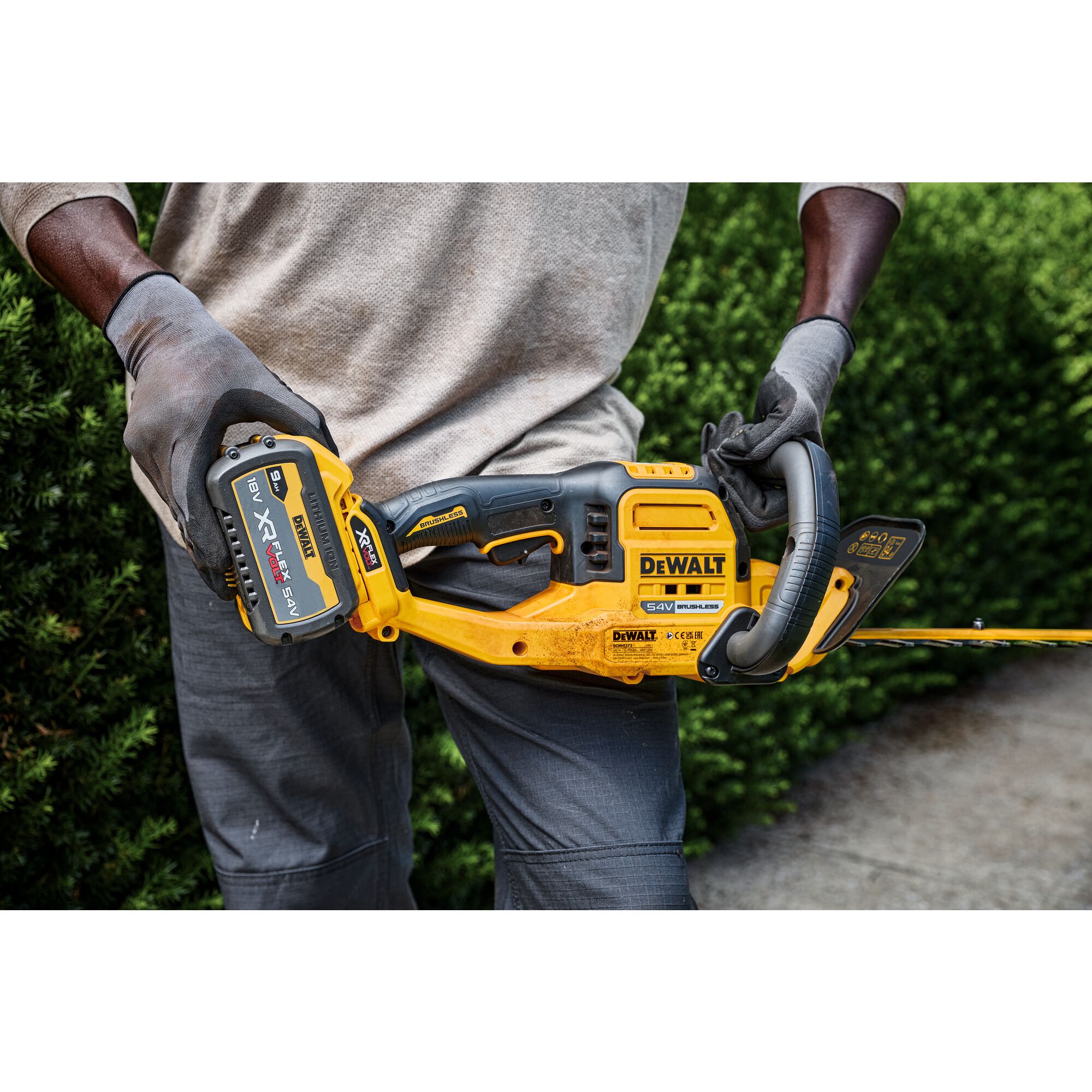 Aku FLEXVOLT plotostřih Dewalt DCMHT573 N