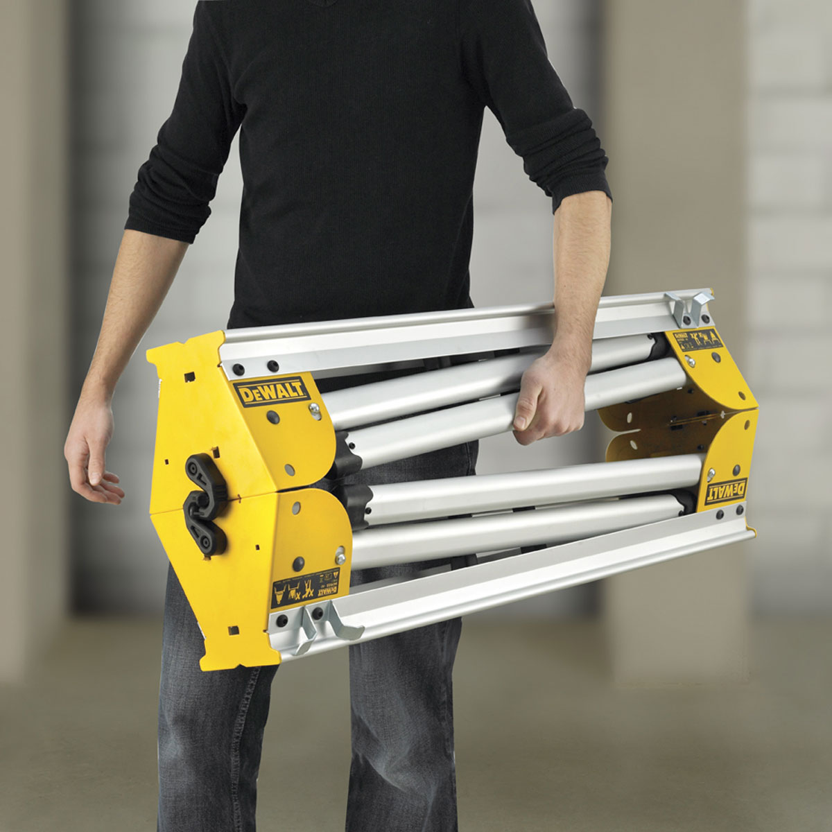 Pracovní stojan pro pokosovou pilu DE7035