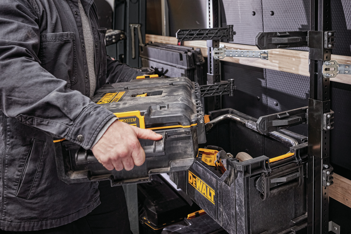 Dewalt úložný box 2.0  DS166
