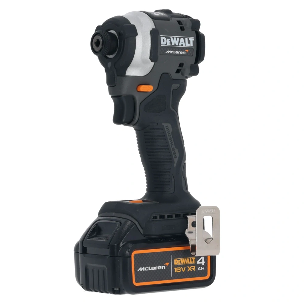 Limitovaná edice bezuhlíková sada nářadí Mclaren/DeWalt DCK200 MM2T