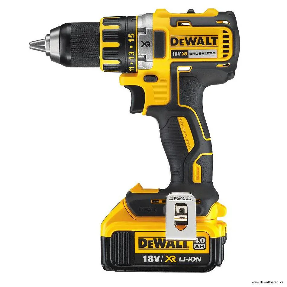 Bezuhlíková aku vrtačka DeWalt DCD790 M2