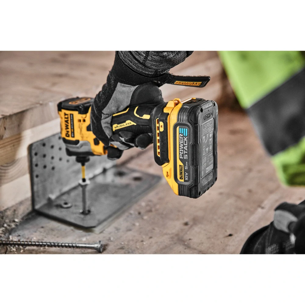 Kombo sada Dewalt DCK2052 H2T
