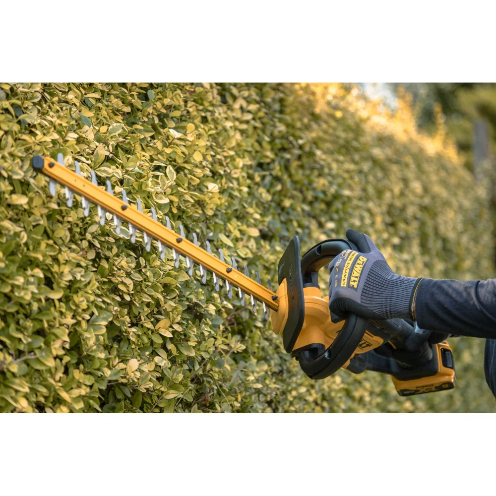 Aku plotostřih Dewalt DCMHT564 N