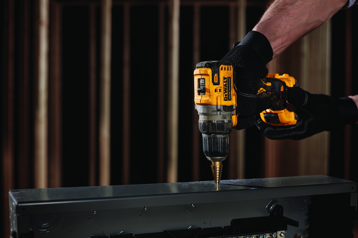 Dewalt aku vrtačka DCD701 D2