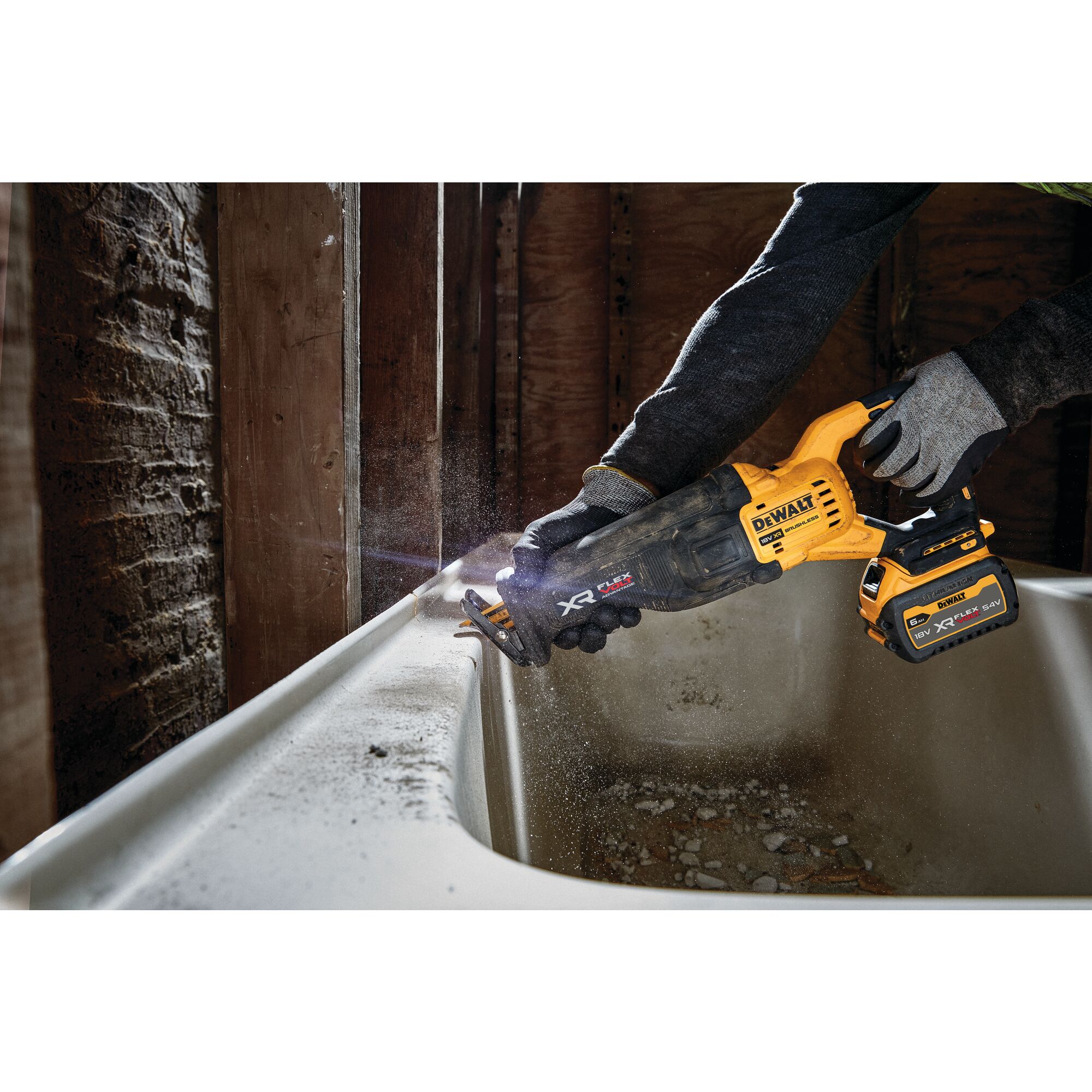 Dewalt mečová pila FLEXVOLT ADVANTAGE DCS386 NT