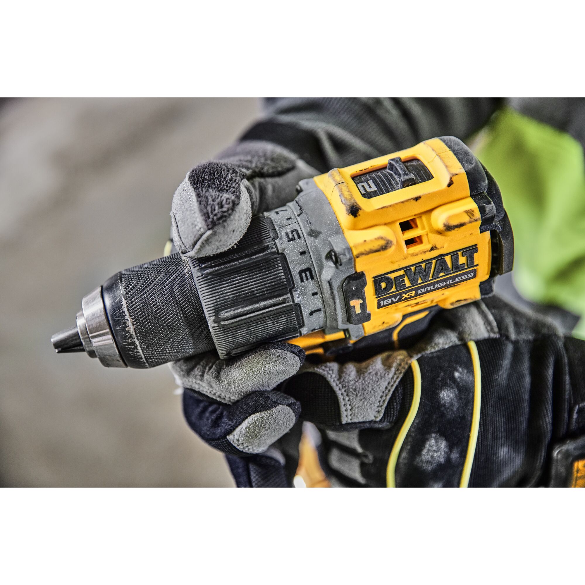 Bezuhlíková aku příklepová vrtačka DeWalt DCD805 E2T