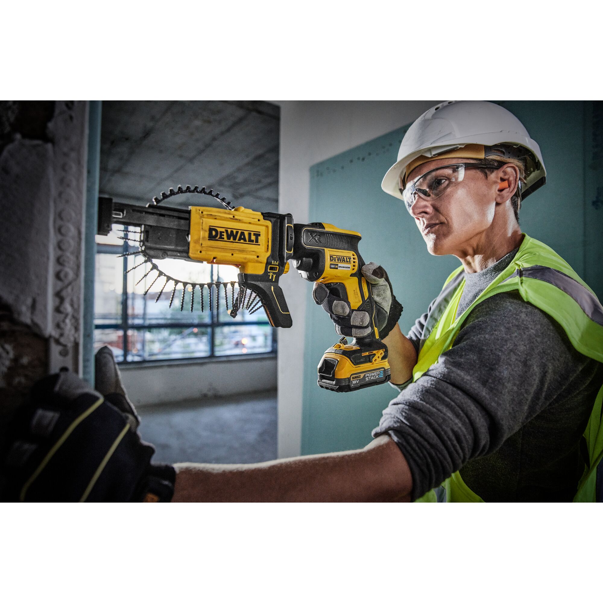 Dewalt bezuhlíkový sadrokartonářský šroubovák DCF620 E1K