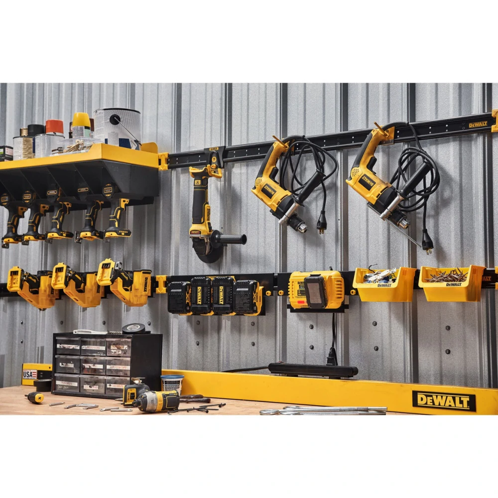 Sada 2 plastových zásobníků do dílny  Dewalt DWST82813-1
