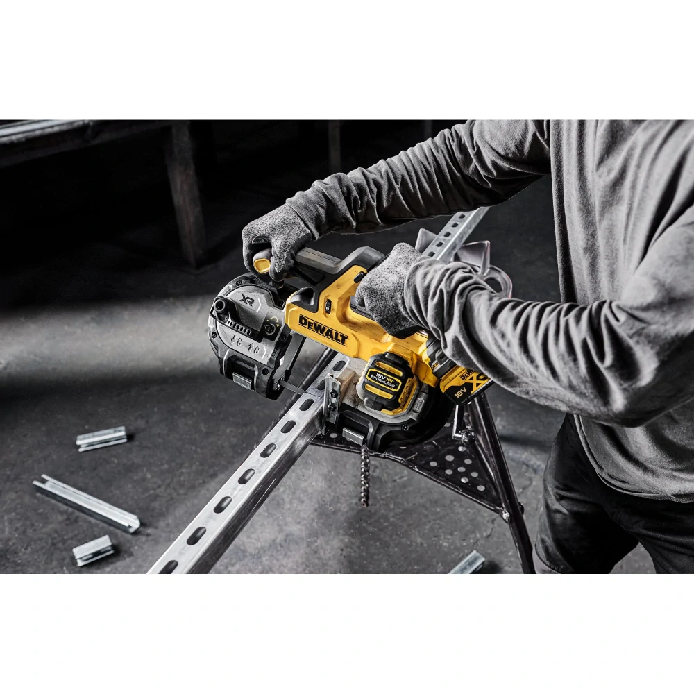 Dewalt pásová pila pro řezání kovů DCS378 N