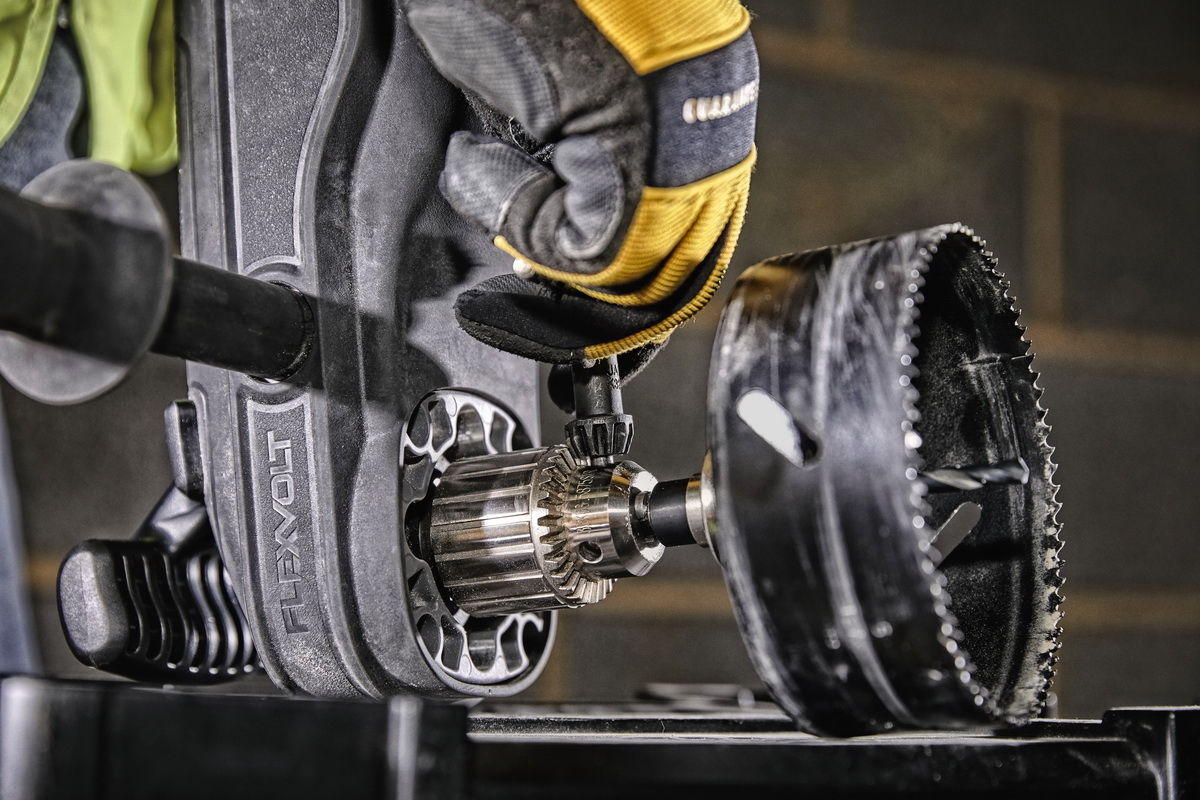 Pravouhlá vrtačka FLEXVOLT 54V Dewalt DCD470 N