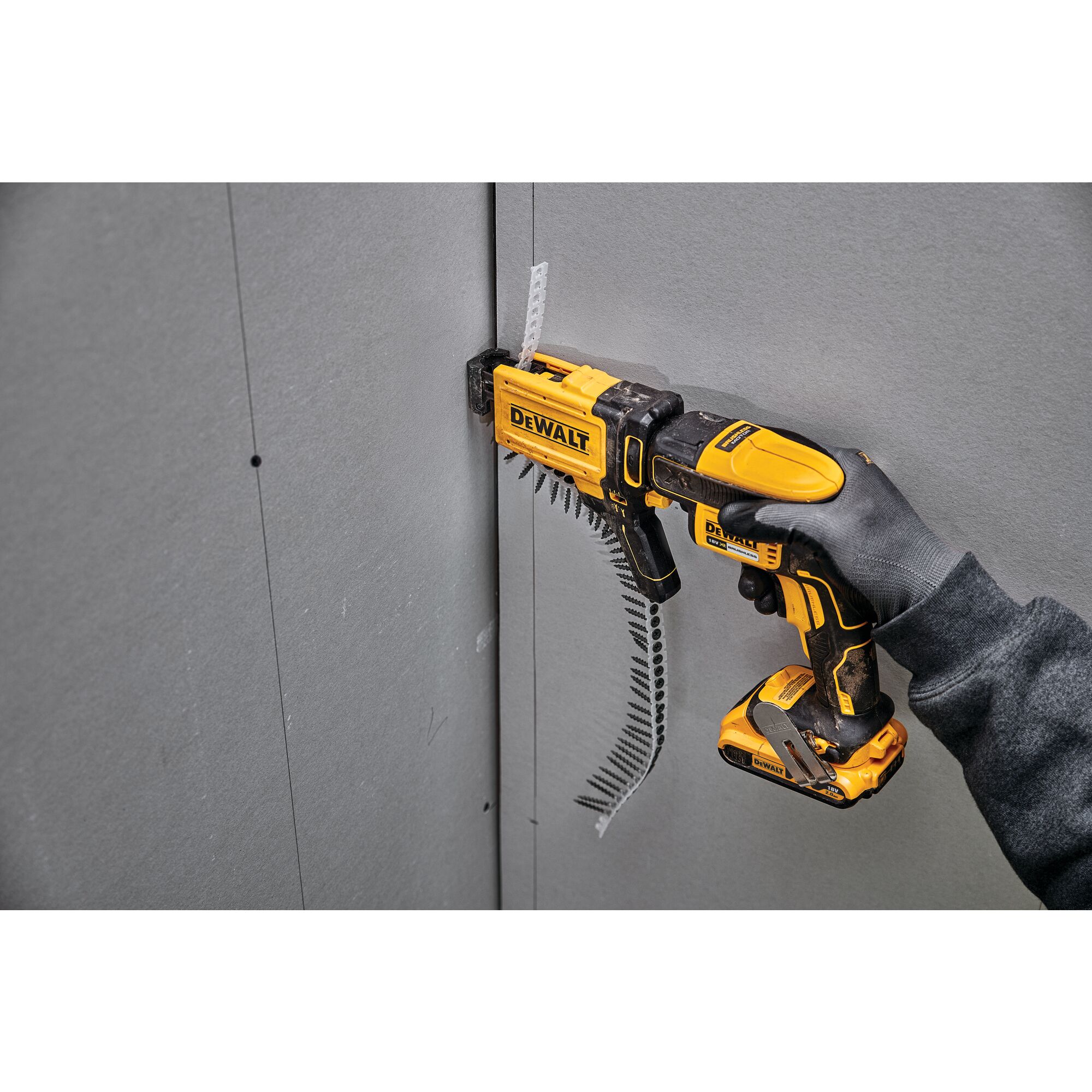 Dewalt zásobník na vruty DCF6202