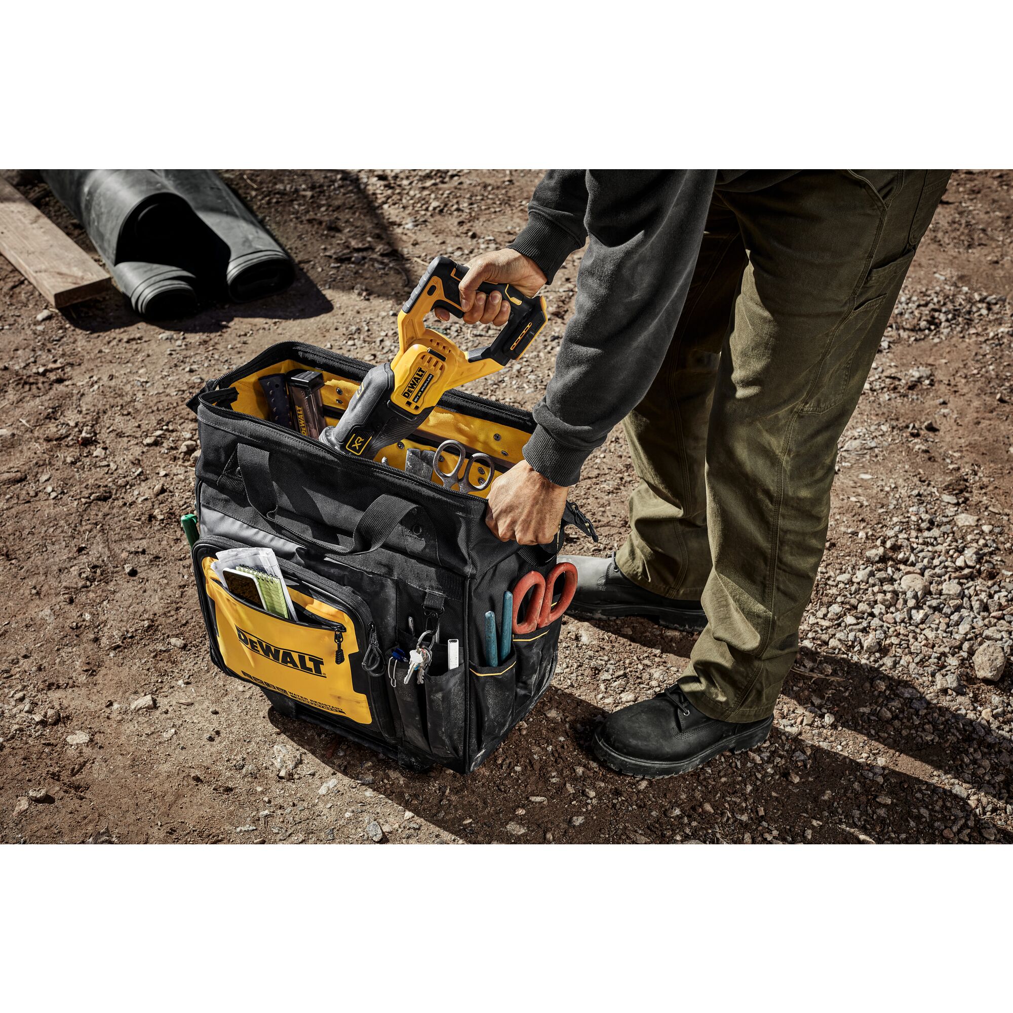 Dewalt PRO pojízdná taška na nářadí DWST60107-1