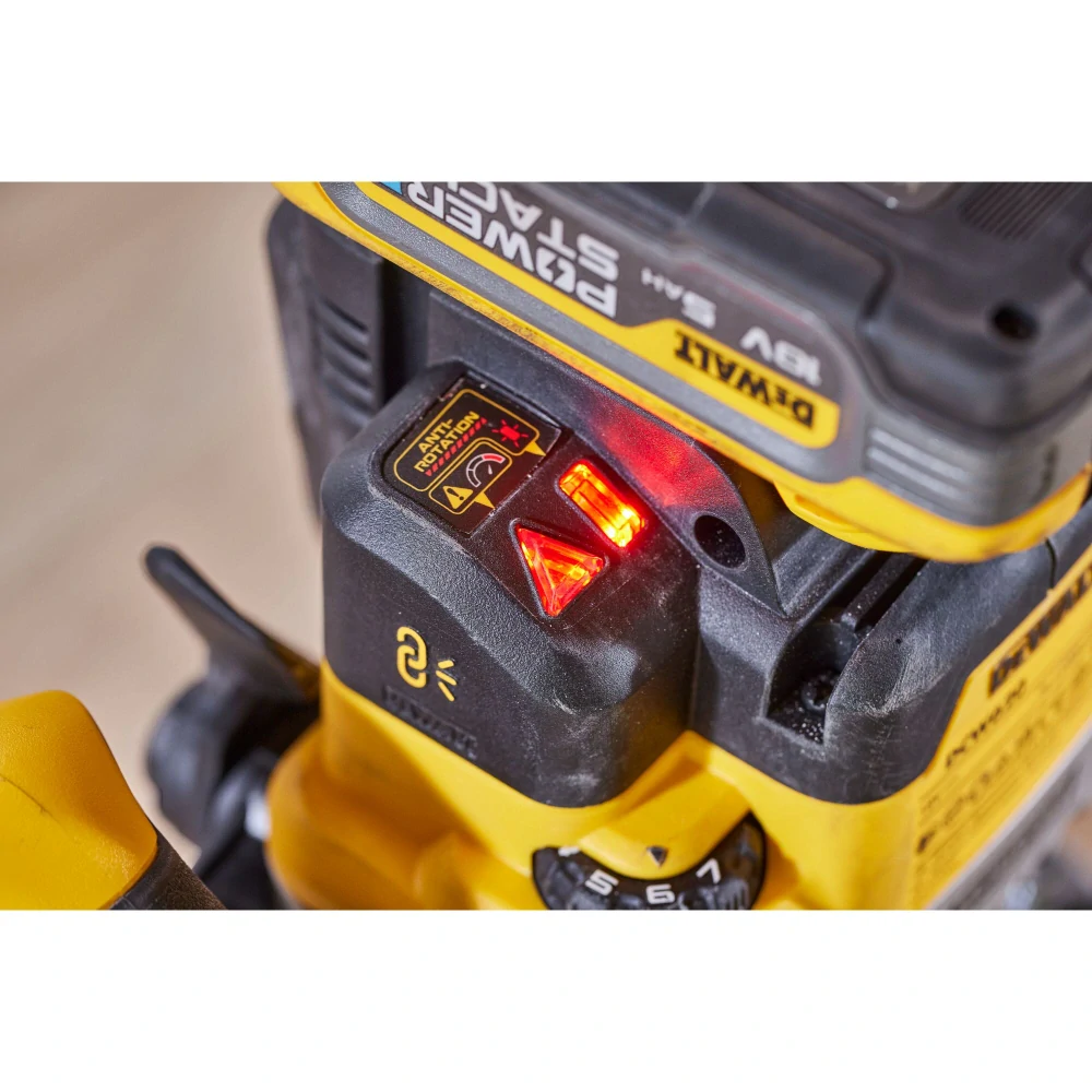 Dewalt aku frézka Dewalt DCW620 NT