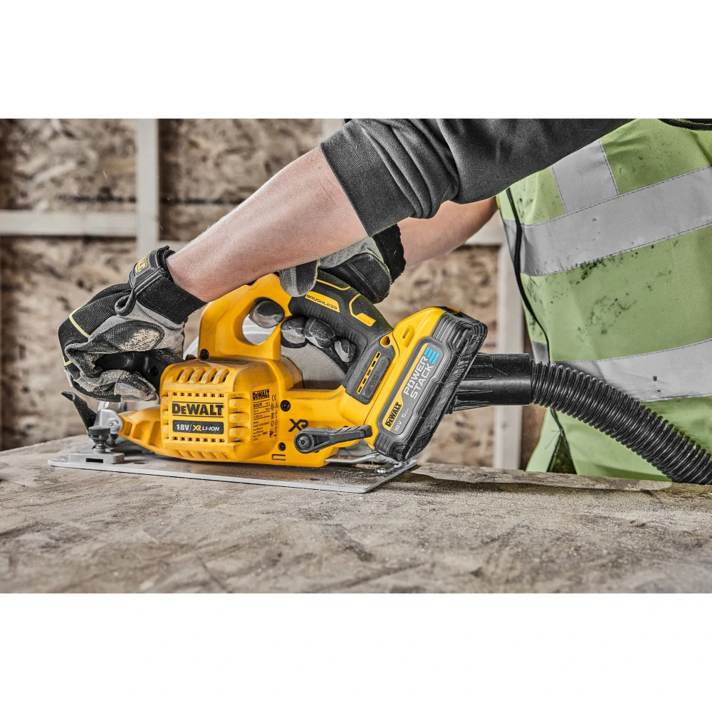 Dewalt bezuhlíková pila DCS570 H2T 