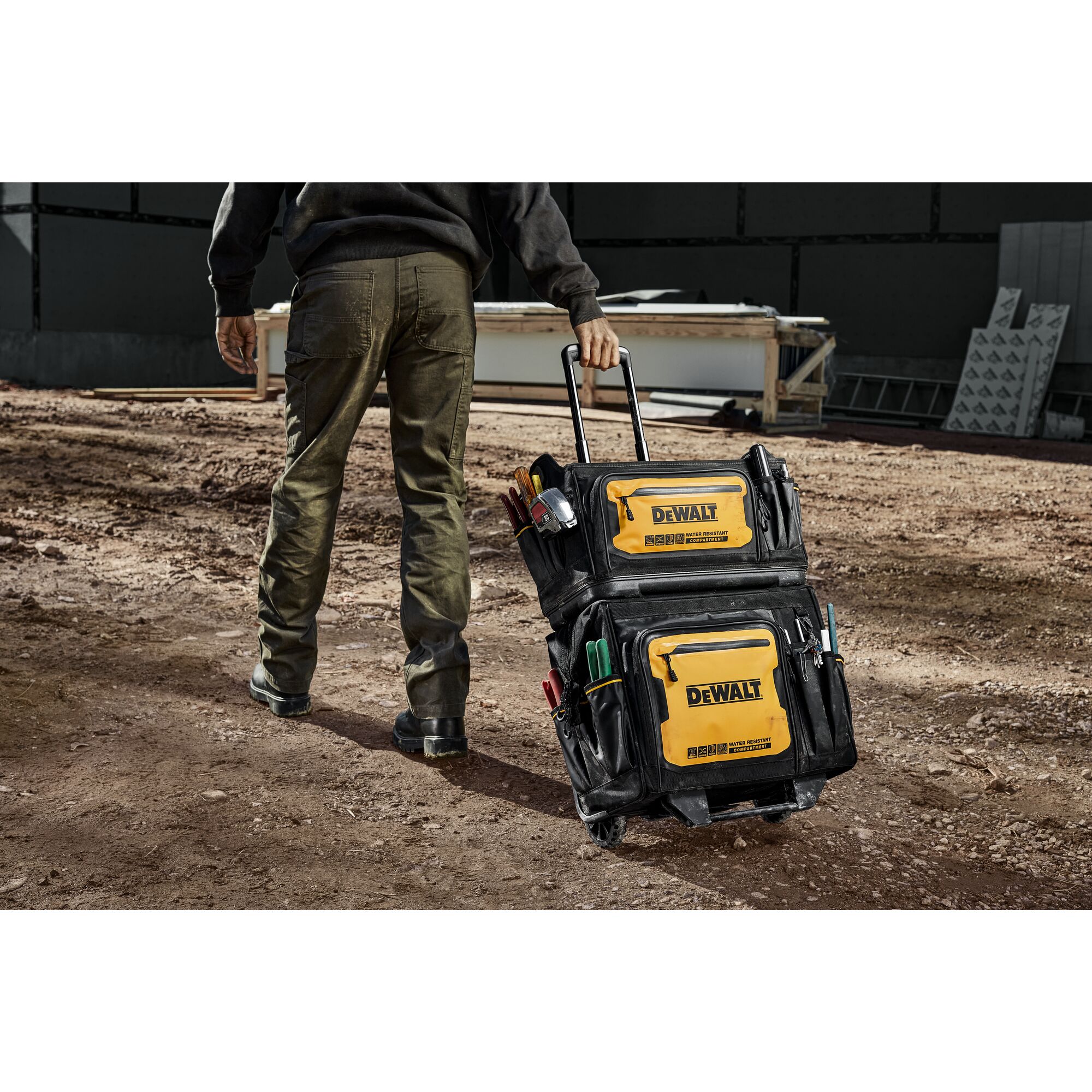 Dewalt PRO pojízdná taška na nářadí DWST60107-1