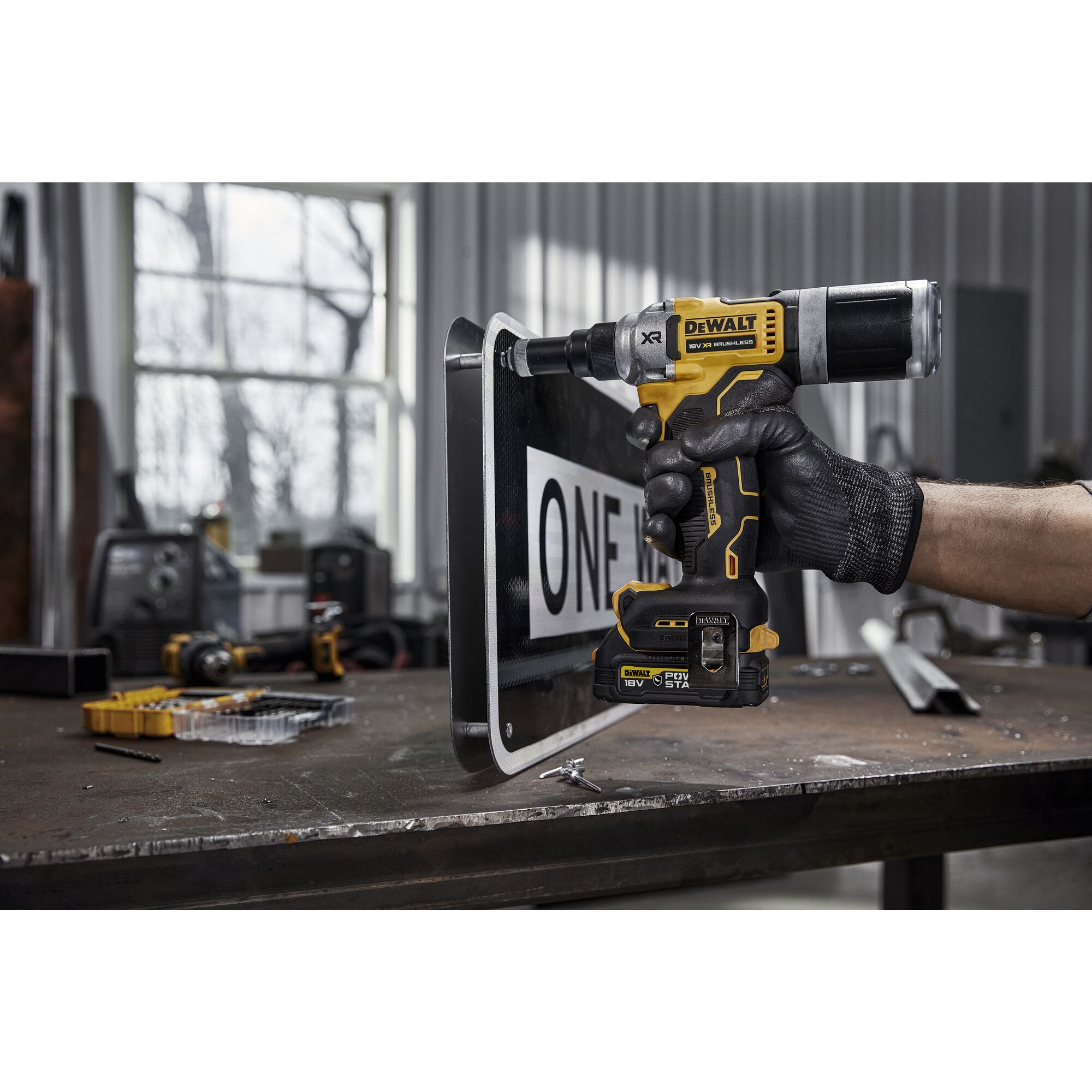 Set náhradních špiček DCFA4142 pro nýtovací kleště Dewalt DCF414