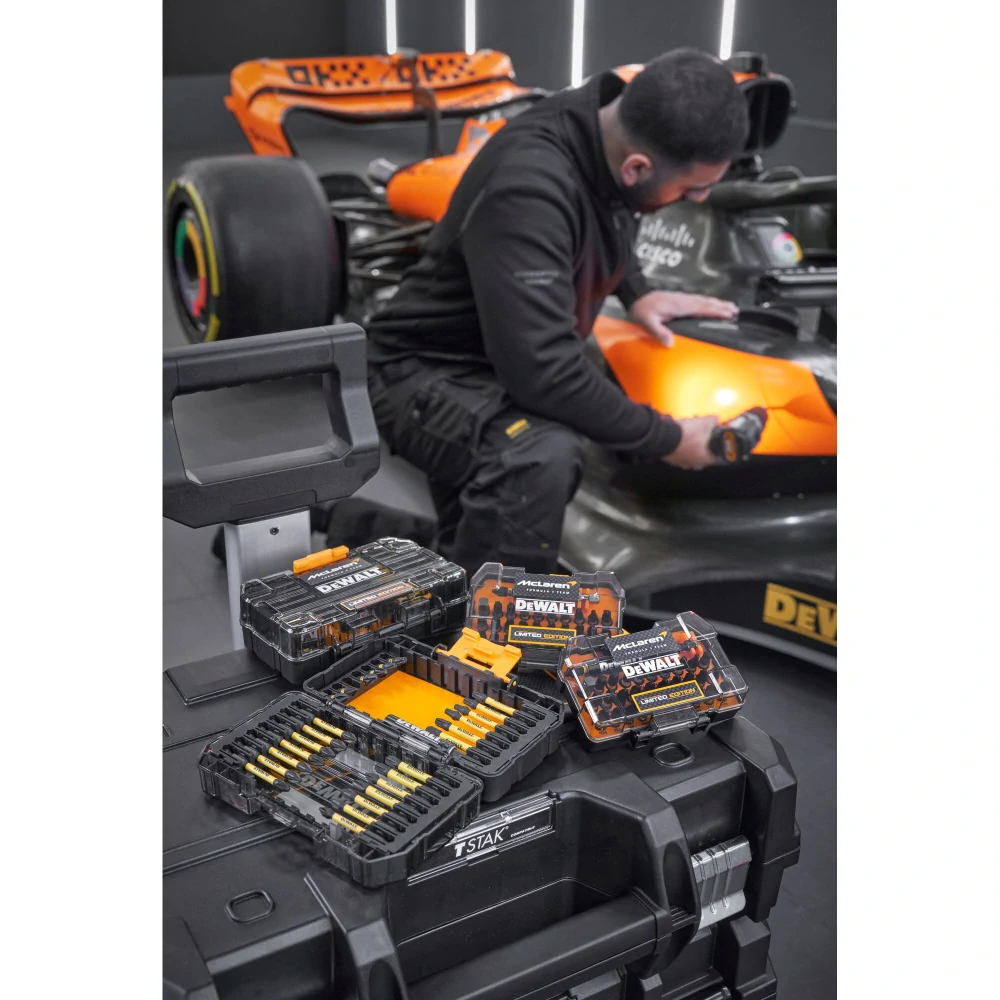 Limitovaná edice bezuhlíková sada nářadí Mclaren/DeWalt DCK200 MP2T