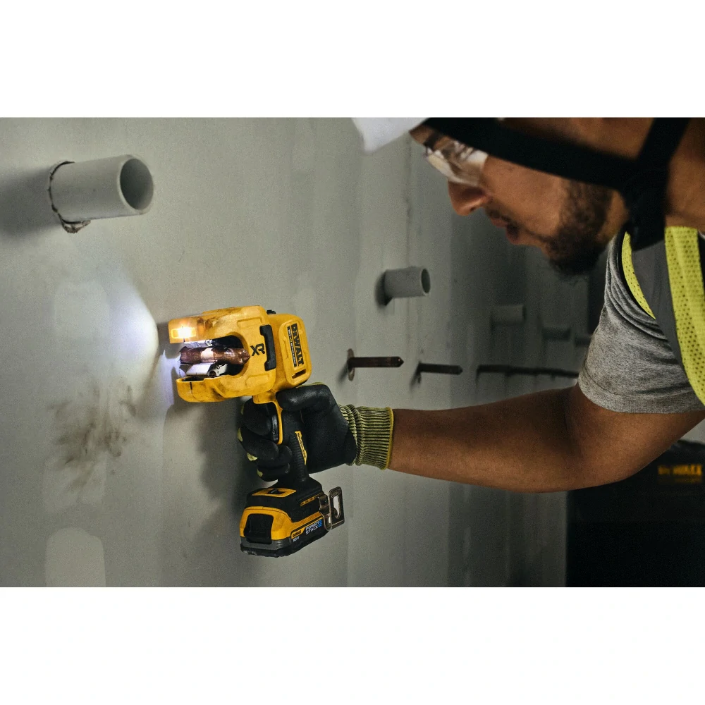 Aku řezačka  na měděné potrubí Dewalt DCE154 N