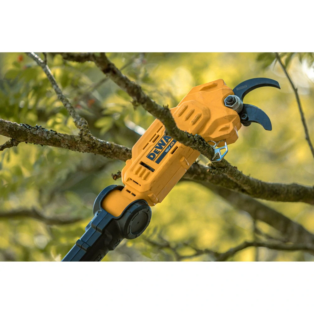 Aku nůžky na větvě s prodlouženou rukojetí Dewalt DCMPP569 N
