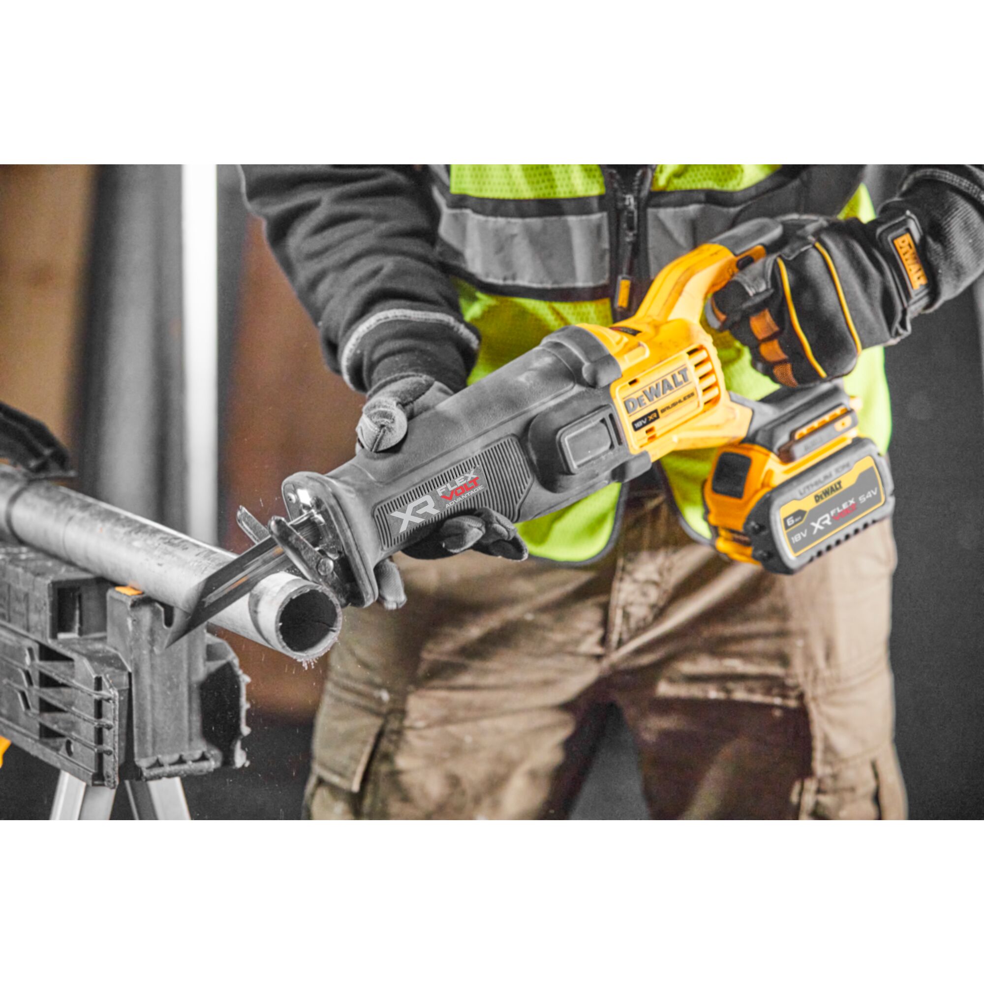 Dewalt mečová pila FLEXVOLT ADVANTAGE DCS386 NT