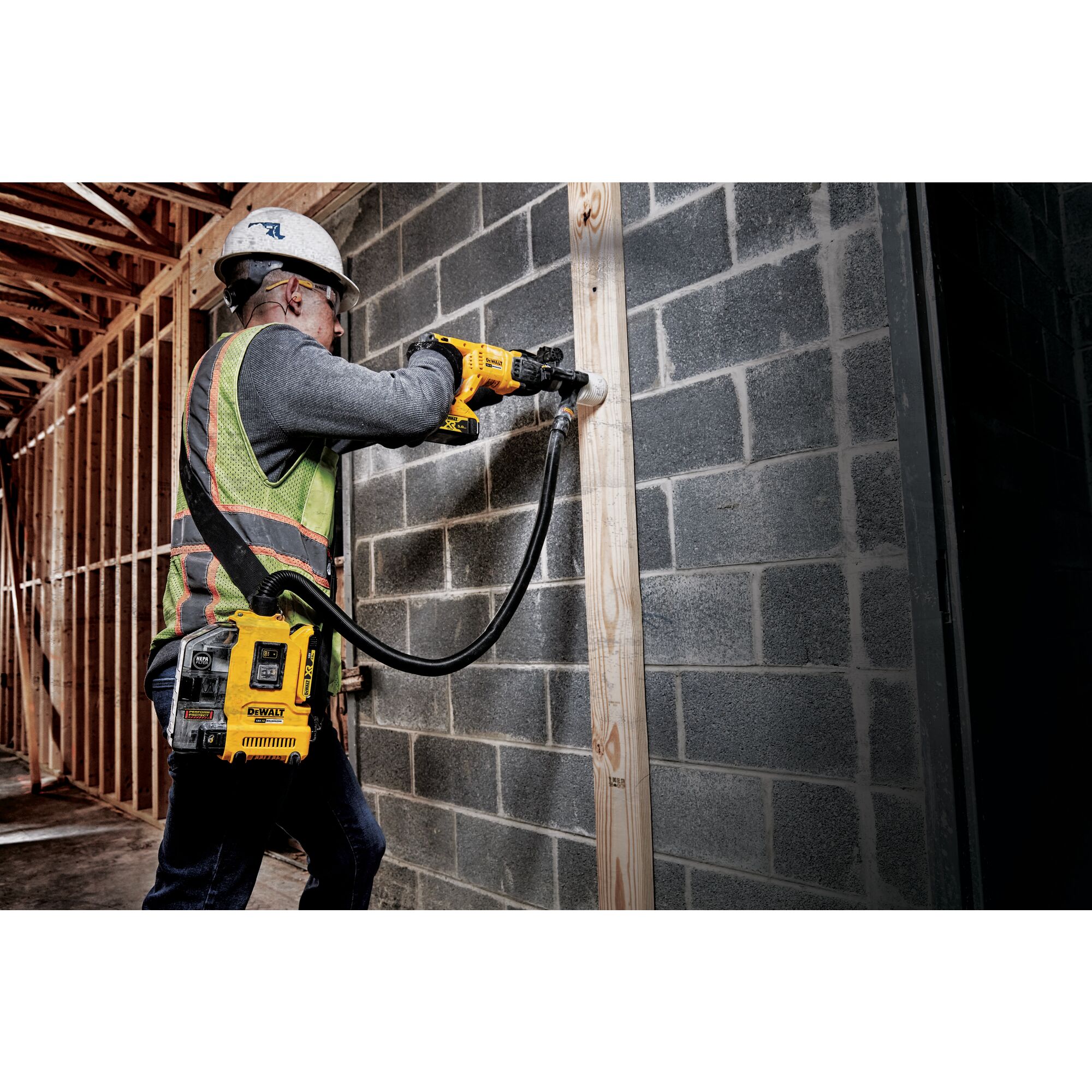 DeWALT aku odsávač prachu 18V DWH161N