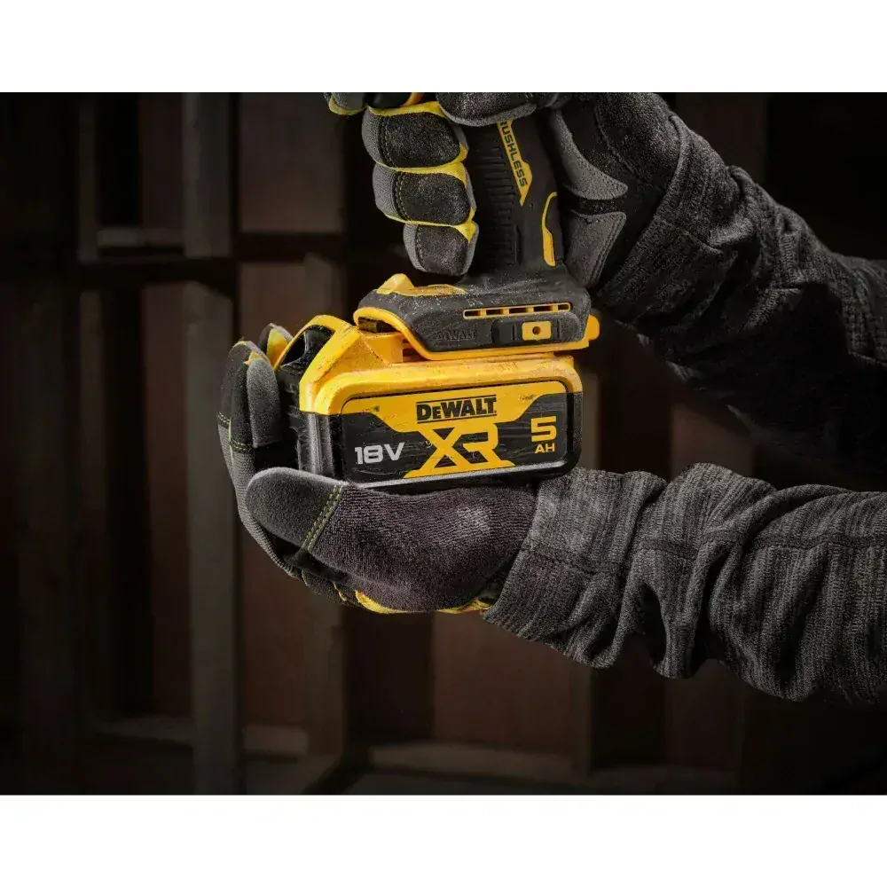 Bezuhlíková aku příklepová vrtačka DeWalt DCD100Y P2T